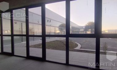 Locales en ALQUILER zona ruta 5