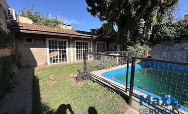 Casa 4 ambientes, pileta y quincho