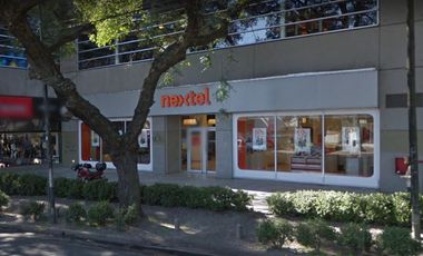 Local comercial en alquiler sobre Av. Libertador en Martinez, San Isidro.