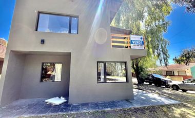 DUPLEX A ESRTENAR EN SANTA CLARA DEL MAR