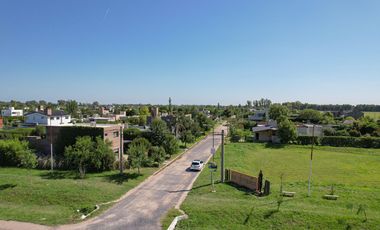 Terreno en Venta, Acequias del aire, Roldan, oportunidad apto comercial !