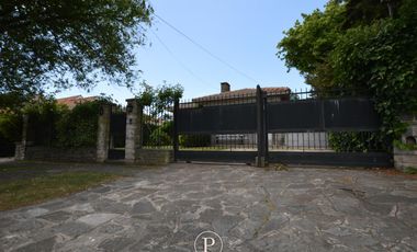 Venta privilegiado Chalet en Los Troncos