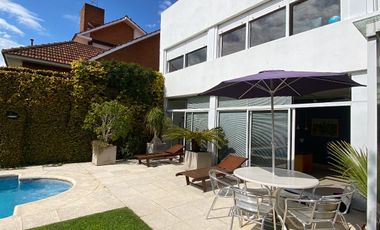 Casa en  alquiler temporal en Los troncos . Temporada 2025-2026