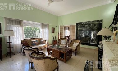 Venta Casa 4 dormitorios en La Lucila