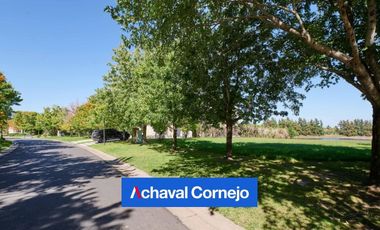 Departamento en  Torres Zafiro Nordelta de 2 ambientes en venta con balcón.