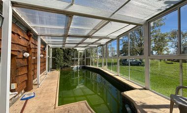 2 cabañas con pileta climatizada