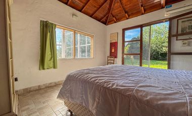 2 cabañas con pileta climatizada