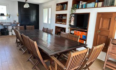 Departamento en Venta- Acassuso Vias a Santa Fe, 3 dormitorios, dependencia, quincho propio, cochera