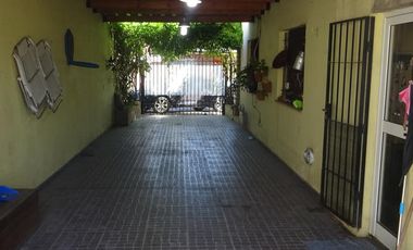 Casa - Luis Guillon