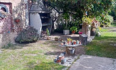 Casa de 5 ambientes con excelente terreno