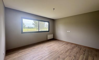 Casa a estrenar en La Rinconada Ibarlucea