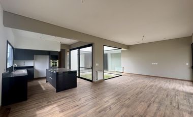 Casa a estrenar en La Rinconada Ibarlucea