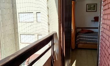 Departamento 2 ambientes con cochera cubierta y vista al mar!!!