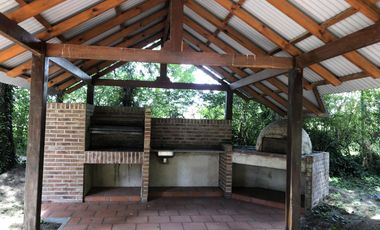 Casa en  QUINTA EN VENTA VILLA ELISA