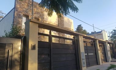 Casa - Duplex - Venta - City Bell