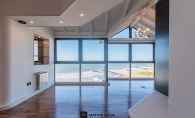 Venta - Penthouse - 5 ambientes - Vista al mar - Plaza España - La Perla