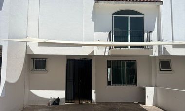 Amueblada casa quinta real