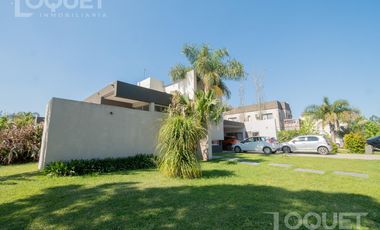 Casa en Country aires del llano