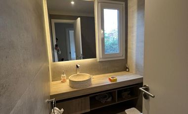 Casa en Venta en Barrio Santa Clara