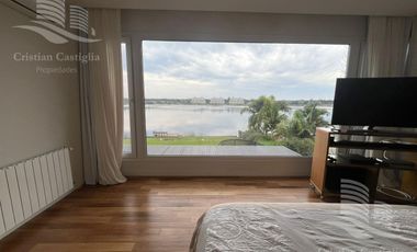 Casa en Venta en Barrio Santa Clara