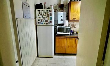 VENTA CASA TRES DORMITORIOS CON COCHERA PATIO EN BARRIO LAS HERAS