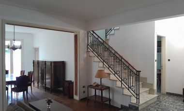 Venta  Casa 4 Dormitorios, Oficina, Patio, 4 Baños cochera en Victoria