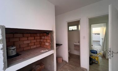 Venta de Departamento de 1 dormitorio  Avenida 38 entre 13 y 14  La Plata