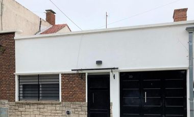 Casa 3 ambientes con cochera - Don Bosco