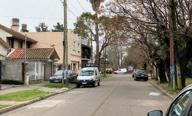 Casa 3 ambientes con cochera - Don Bosco