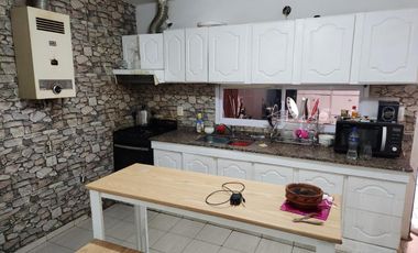 Casa en General Bustos