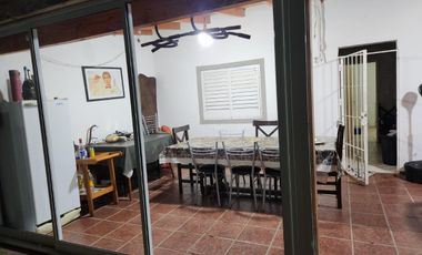 Casa en General Bustos