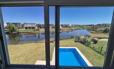 Casa en El Canton - Golf