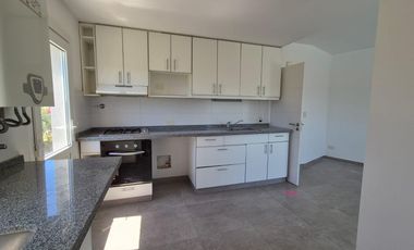 Casa en El Canton - Golf