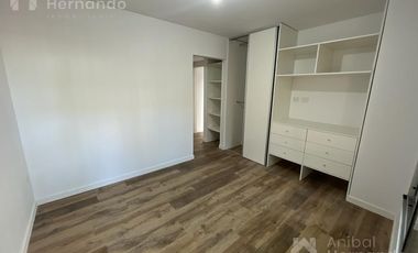Venta de Departamento 2 AMBIENTES, 2 BAÑOS, Moreno, con patio, mini piscina y cochera