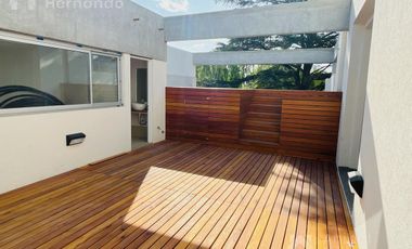 Venta de Departamento 2 AMBIENTES, 2 BAÑOS, Moreno, con patio, mini piscina y cochera