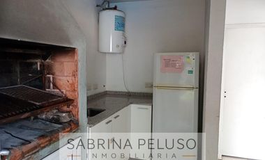 Venta Dpto. 2 Amb con patio y cochera -Complejo Solares I- Moreno