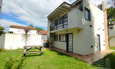 Excelente Duplex en zona El Pinar- La Lucila de Mar!!