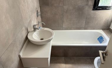 DEPARTAMENTO 4 AMB VENTA OLIVOS