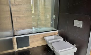 En Venta Casa a Metros de la Playa de Costa Esmeralda Pinamar