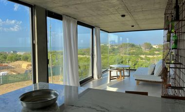 En Venta Casa a Metros de la Playa de Costa Esmeralda Pinamar