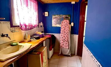 Casa + Quincho con gran parque, a metros del lago!