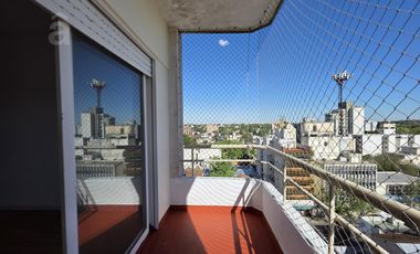 Departamento en Venta en Villa Ballester - Tres Ambientes - Zona Centro