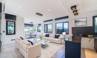 Venta - Casa 4 ambientes con pileta y parrilla - Rúmenco 