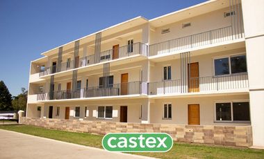 Departamento dos ambientes en  venta en Saravi Village