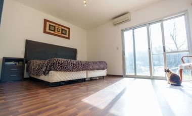 Casa en  Venta en Barrio privado en La Plata