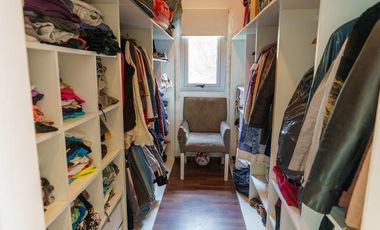 Casa en  Venta en Barrio privado en La Plata