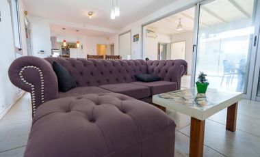 Casa en  Venta en Barrio privado en La Plata
