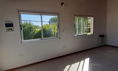 ¡¡GRAN OPORTUNIDAD!!  4  Depto. de 2 amb. a la venta en - Cañuelas