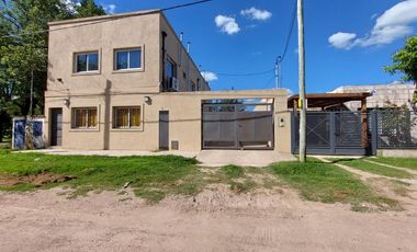 ¡¡GRAN OPORTUNIDAD!!  4  Depto. de 2 amb. a la venta en - Cañuelas