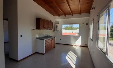 ¡¡GRAN OPORTUNIDAD!!  4  Depto. de 2 amb. a la venta en - Cañuelas